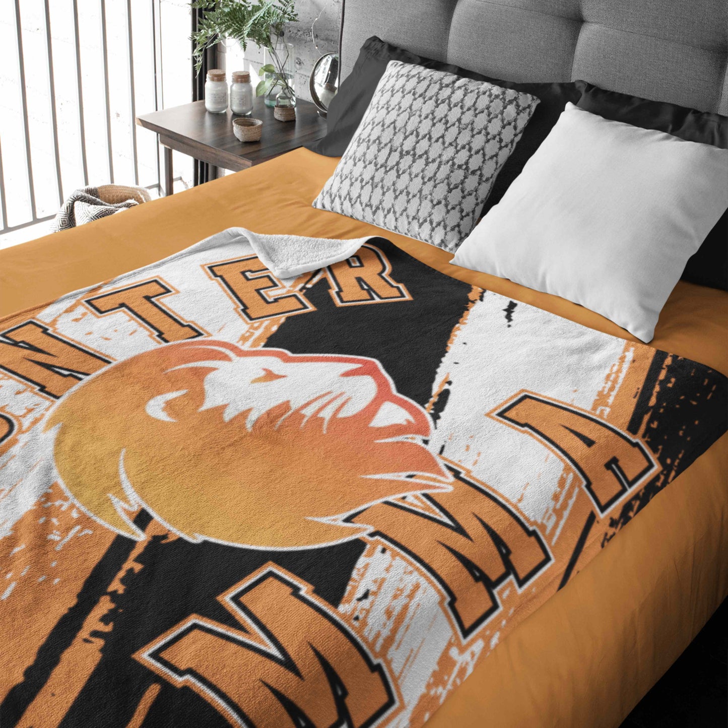 Hunter MMA Blanket Sale